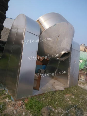 闲置二手不锈钢双锥干燥机及工业设备出售
